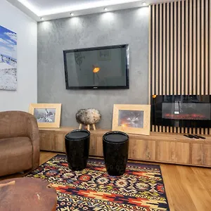 apartament-tatrzaski-jaszczurwka.zakopanehotels.org/